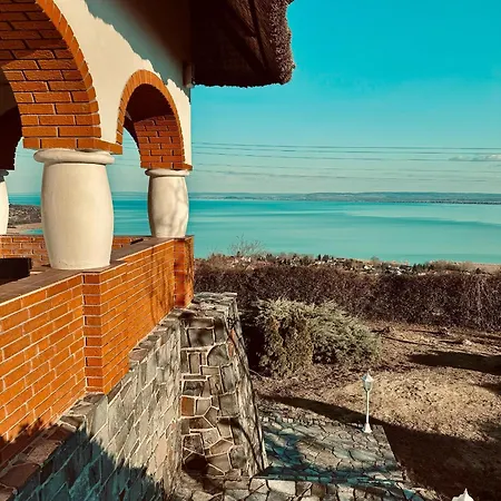 Top Hill Balaton Badacsonytomaj Exterior photo